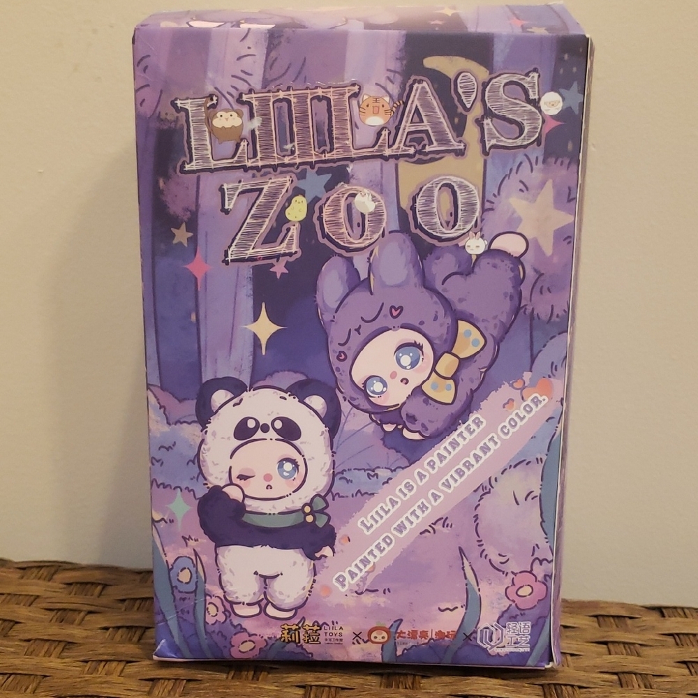 NWT LIILA'S ZOO Blind Box 🐼